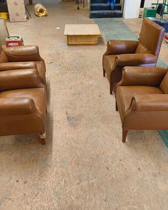 poltrone in similpelle vintage