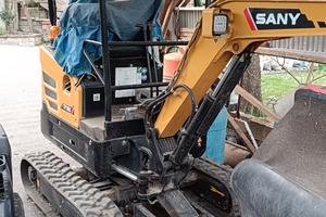 Escavatore 18 ql Sany