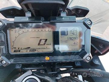 moto Yamaha tracer 900