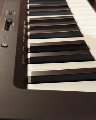 tastiera Yamaha Digital piano P 143 B