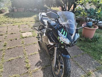 KAWASAKI er-6f depotenziata per patente A2 
