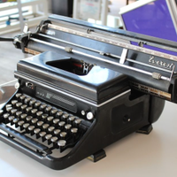 macchina da scrivere SERIO EVEREST Mod. S del 1935