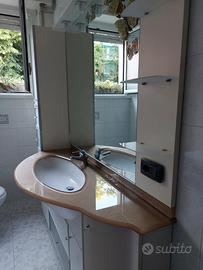 mobile bagno completo con lavabo specchio faretti