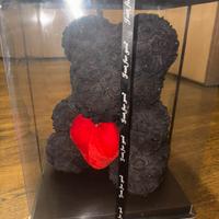 Orsacchiotto peluche di rose nere