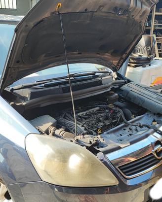 Ricambi Opel Zafira 1.9 CDTI anno 2006