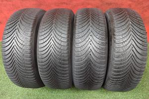 205 60 16 Gomme Invernal 60-70% Michelin 205 60R16