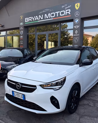 Opel Corsa 1.2 Design & Tech