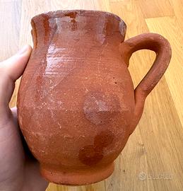 Brocca di ceramica alta 13 centimetri