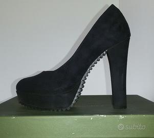 Decollete scamosciate