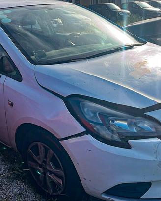 Opel Corsa 1.4 90CV GPL Tech 5 porte b-Color