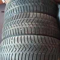 gomme 225/45/19