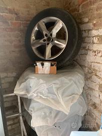 Cerchi audi q5 da 18 con gomme