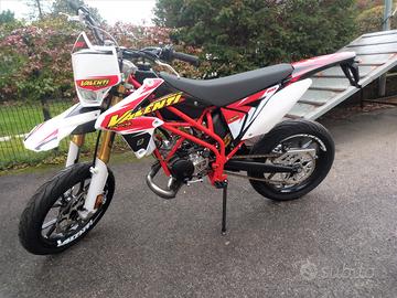 NUOVO MOTARD Suzuki VALENTI S01 50-MOT.2T MINARELL