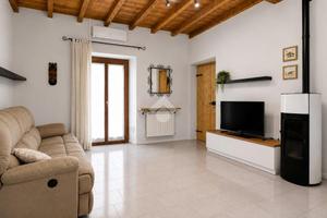 2 LOCALI A BULCIAGO