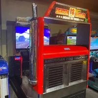CABINATO SEGA 18 WHEELER: AMERICAN PRO TRUCKER DLX