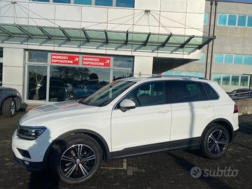 VOLKSWAGEN Tiguan 2.0 TDI SCR DSG HIGLINE BlueMo