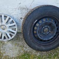 Gomme e cerchi 15 con borchie originali Golf 7