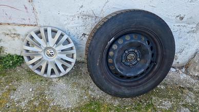 Gomme e cerchi 15 con borchie originali Golf 7
