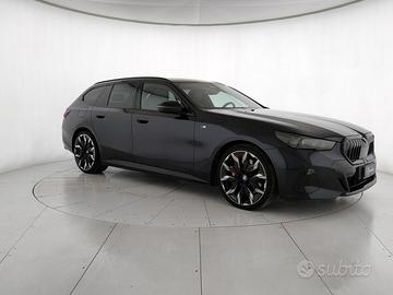 BMW 540d Touring 48V xdrive MSport Pro auto