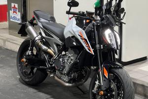 KTM DUKE 790L