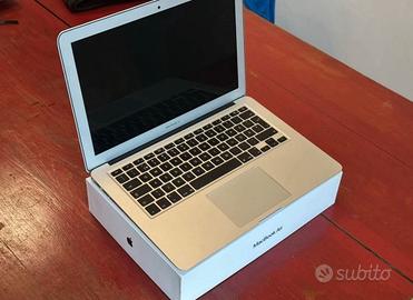 Apple Macbook Air 13 “