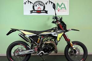 FANTIC MOTOR XM 50 PERFORMANCE GARANTITA E FINANZI