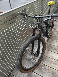 Specialized mtb full carbon 29