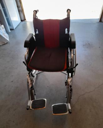 Carrozzina per invalidi