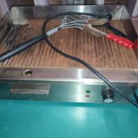 piastra professionale rigata 220w