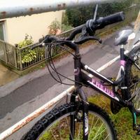 Monutain-bike donna