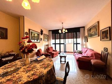 Rif. 5410 Canalina App.to con 4 camere 2 bagni