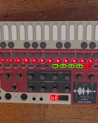 sonicware lofi 12 campionatore seq