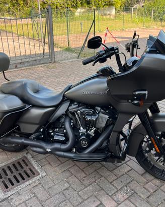 Harley Davidson Road Glide Special 114