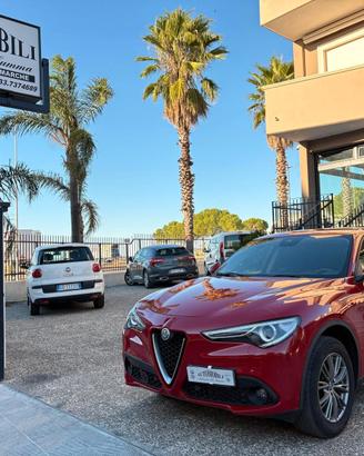 Alfa Romeo Stelvio 2.2 Turbodiesel 180 CV AT8 Q4 B