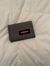 Portafoglio eastpak