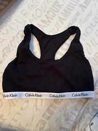 Top Calvin Klein