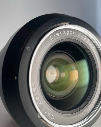 Obbiettivo Zeiss 28mm f2 ze EF mount