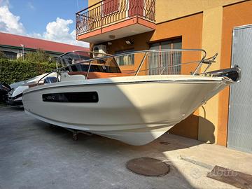 Capoforte CX 240 + Yamaha 225 cv V6