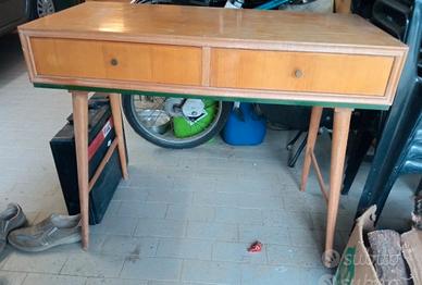 Scrivania Vintage design nordico anni 50/60