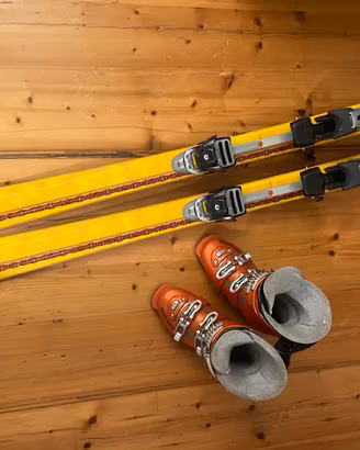 Ski touring set