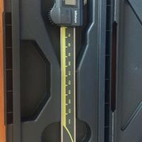 Calibro digitale MITUTOYO 150mm