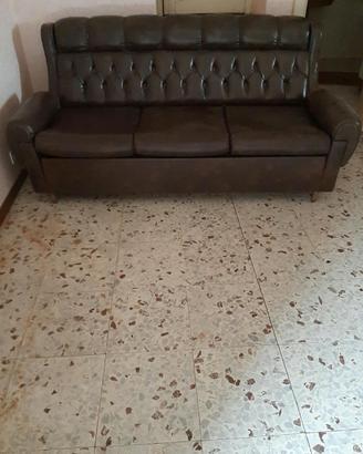 Divano vintage in pelle