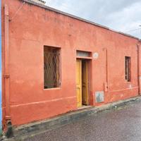 Casa Campidanese a Riola con cortile