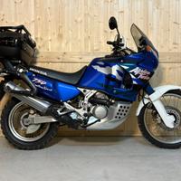Honda Africa Twin XRV 750