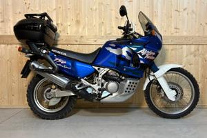 Honda Africa Twin XRV 750