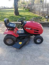 trattorino rasaerba MTD 135
