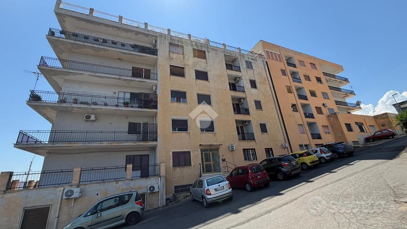 5 LOCALI A CORIGLIANO-ROSSANO - Vista 2