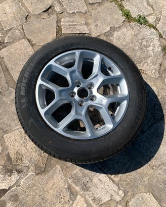 Cerchio in lega Rengade 215/60/17 come nuovo