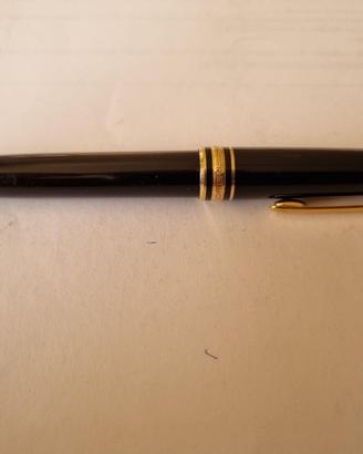 Penna Montblanc nera usata, da 500 a 100 €