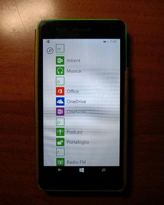 Telefono Microsoft RM-1089